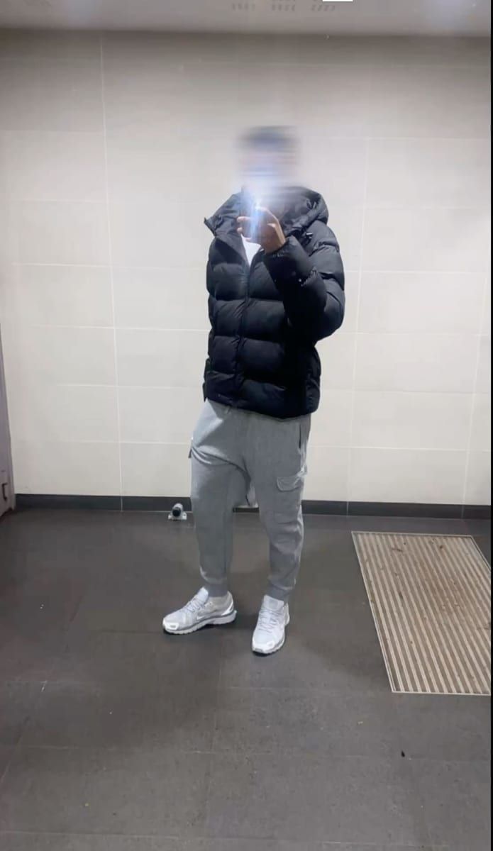 Profil de Alone